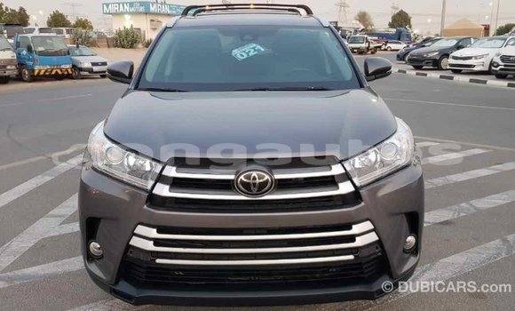 Buy Import Toyota Highlander Other Car in Import - Dubai in Enga Buy Import Toyota Highlander Other Car in Import - Dubai in Enga