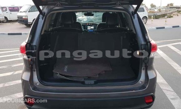 Buy Import Toyota Highlander Other Car in Import - Dubai in Enga Buy Import Toyota Highlander Other Car in Import - Dubai in Enga