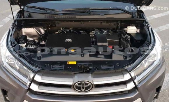 Buy Import Toyota Highlander Other Car in Import - Dubai in Enga Buy Import Toyota Highlander Other Car in Import - Dubai in Enga