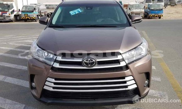 Buy Import Toyota Highlander Brown Car in Import - Dubai in Enga Buy Import Toyota Highlander Brown Car in Import - Dubai in Enga