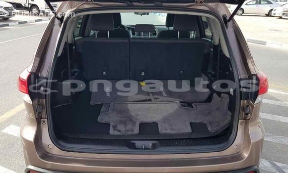 Buy Import Toyota Highlander Brown Car in Import - Dubai in Enga Buy Import Toyota Highlander Brown Car in Import - Dubai in Enga
