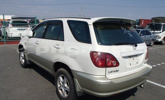 Buy Used Toyota LEXUSHARRIER Other Car in Kundiawa in Simbu Buy Used Toyota LEXUSHARRIER Other Car in Kundiawa in Simbu