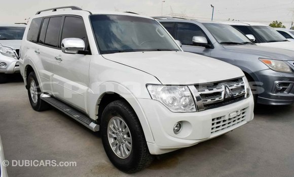 Buy Import Mitsubishi Pajero White Car in Import - Dubai in Enga Buy Import Mitsubishi Pajero White Car in Import - Dubai in Enga
