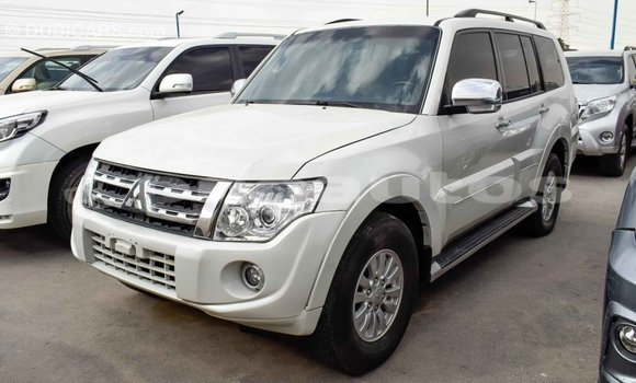 Buy Import Mitsubishi Pajero White Car in Import - Dubai in Enga Buy Import Mitsubishi Pajero White Car in Import - Dubai in Enga