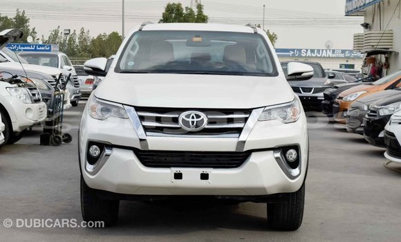 Buy Import Toyota Fortuner White Car in Import - Dubai in Enga Buy Import Toyota Fortuner White Car in Import - Dubai in Enga