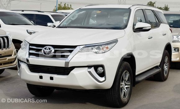 Buy Import Toyota Fortuner White Car in Import - Dubai in Enga Buy Import Toyota Fortuner White Car in Import - Dubai in Enga