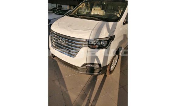 Buy Import Hyundai Accent White Car in Import - Dubai in Enga Buy Import Hyundai Accent White Car in Import - Dubai in Enga