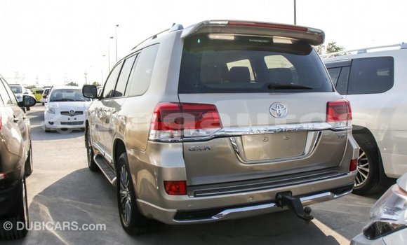 Buy Import Toyota Land Cruiser Other Car in Import - Dubai in Enga Buy Import Toyota Land Cruiser Other Car in Import - Dubai in Enga