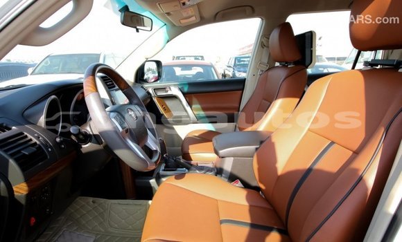 Buy Import Toyota Prado White Car in Import - Dubai in Enga Buy Import Toyota Prado White Car in Import - Dubai in Enga