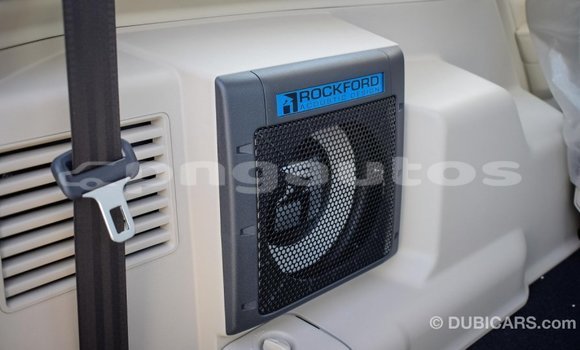 Buy Import Mitsubishi Pajero White Car in Import - Dubai in Enga Buy Import Mitsubishi Pajero White Car in Import - Dubai in Enga