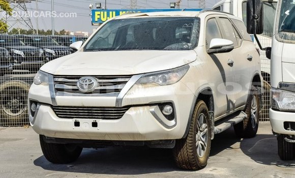 Buy Import Toyota Fortuner White Car in Import - Dubai in Enga Buy Import Toyota Fortuner White Car in Import - Dubai in Enga