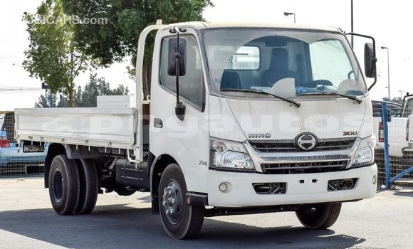 Buy Import Hino 300 Series White Truck in Import - Dubai in Enga Buy Import Hino 300 Series White Truck in Import - Dubai in Enga