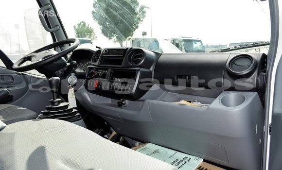Buy Import Hino 300 Series White Truck in Import - Dubai in Enga Buy Import Hino 300 Series White Truck in Import - Dubai in Enga