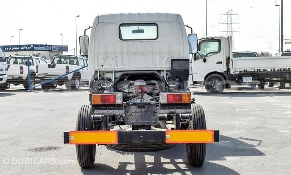 Buy Import Hino 300 Series White Truck in Import - Dubai in Enga Buy Import Hino 300 Series White Truck in Import - Dubai in Enga
