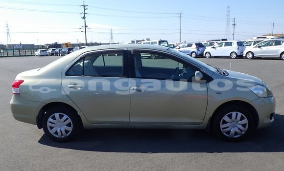 Buy Import Toyota Belta Green Car in Port Moresby in National Capital District Buy Import Toyota Belta Green Car in Port Moresby in National Capital District