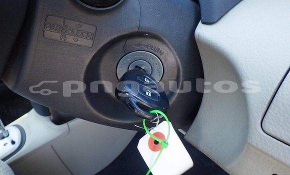 Buy Import Toyota Belta Green Car in Port Moresby in National Capital District Buy Import Toyota Belta Green Car in Port Moresby in National Capital District