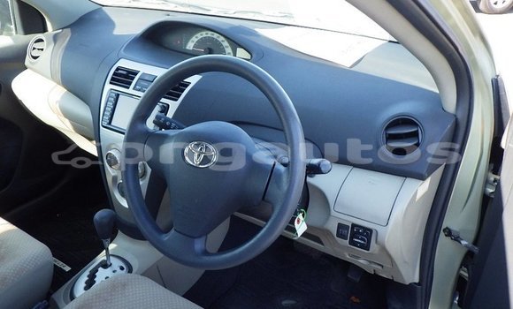 Buy Import Toyota Belta Green Car in Port Moresby in National Capital District Buy Import Toyota Belta Green Car in Port Moresby in National Capital District