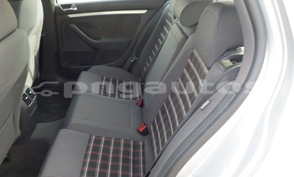 Buy Import Volkswagen Golf Silver Car in Port Moresby in National Capital District Buy Import Volkswagen Golf Silver Car in Port Moresby in National Capital District