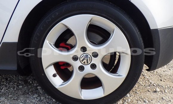 Buy Import Volkswagen Golf Silver Car in Port Moresby in National Capital District Buy Import Volkswagen Golf Silver Car in Port Moresby in National Capital District
