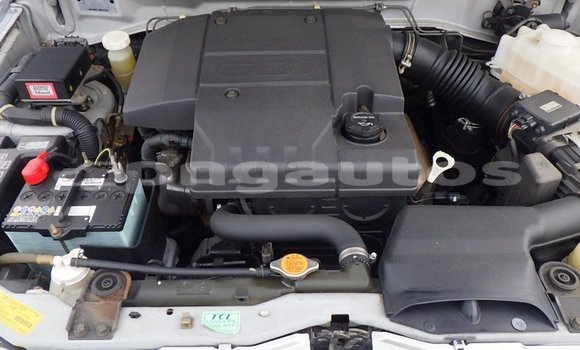 Buy Import Mitsubishi Pajero iO Silver Car in Port Moresby in National Capital District Buy Import Mitsubishi Pajero iO Silver Car in Port Moresby in National Capital District