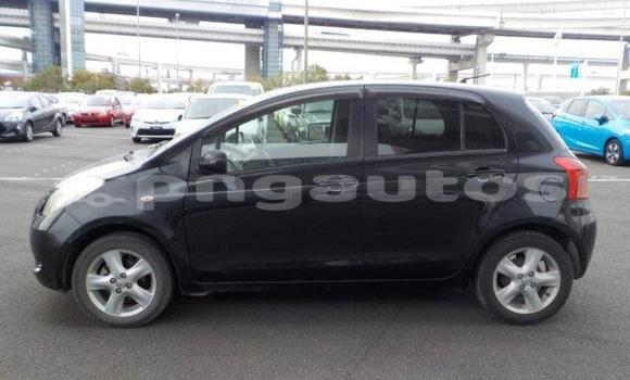 Buy Import Toyota Vitz Black Car in Port Moresby in National Capital District Buy Import Toyota Vitz Black Car in Port Moresby in National Capital District