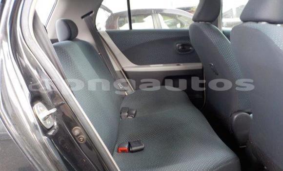 Buy Import Toyota Vitz Black Car in Port Moresby in National Capital District Buy Import Toyota Vitz Black Car in Port Moresby in National Capital District