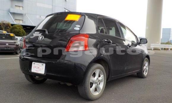 Buy Import Toyota Vitz Black Car in Port Moresby in National Capital District Buy Import Toyota Vitz Black Car in Port Moresby in National Capital District