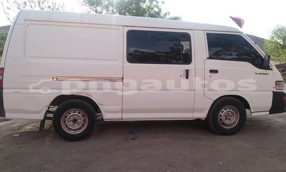 Buy Used Mitsubishi L300 White Car in Port Moresby in National Capital District Buy Used Mitsubishi L300 White Car in Port Moresby in National Capital District