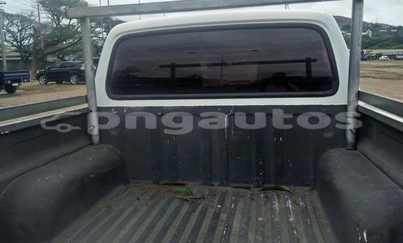 Buy Used Mazda BT50 White Car in Port Moresby in National Capital District Buy Used Mazda BT50 White Car in Port Moresby in National Capital District