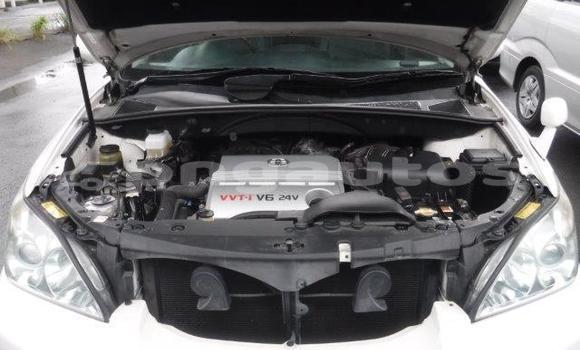 Buy Import Toyota Harrier White Car in Port Moresby in National Capital District Buy Import Toyota Harrier White Car in Port Moresby in National Capital District