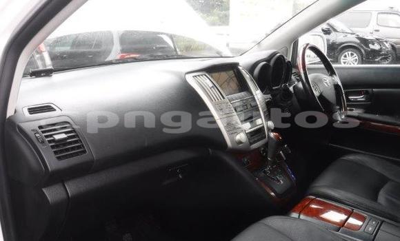 Buy Import Toyota Harrier White Car in Port Moresby in National Capital District Buy Import Toyota Harrier White Car in Port Moresby in National Capital District