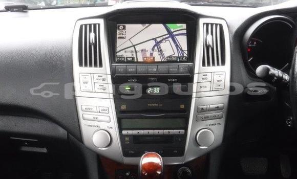 Buy Import Toyota Harrier White Car in Port Moresby in National Capital District Buy Import Toyota Harrier White Car in Port Moresby in National Capital District