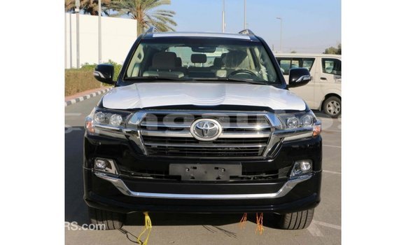 Buy Import Toyota Land Cruiser Black Car in Import - Dubai in Enga Buy Import Toyota Land Cruiser Black Car in Import - Dubai in Enga