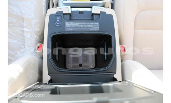 Buy Import Toyota Land Cruiser Black Car in Import - Dubai in Enga Buy Import Toyota Land Cruiser Black Car in Import - Dubai in Enga