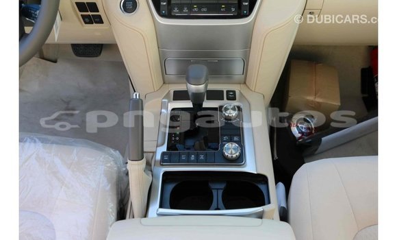 Buy Import Toyota Land Cruiser Black Car in Import - Dubai in Enga Buy Import Toyota Land Cruiser Black Car in Import - Dubai in Enga