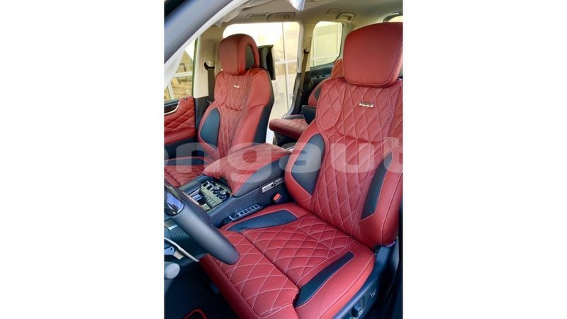 Big with watermark d1b2254d b2a0 4400 849c f591522d2a78