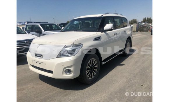 Buy Import Nissan Patrol White Car in Import - Dubai in Enga Buy Import Nissan Patrol White Car in Import - Dubai in Enga