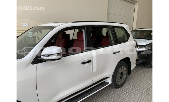 Buy Import Lexus LX White Car in Import - Dubai in Enga Buy Import Lexus LX White Car in Import - Dubai in Enga
