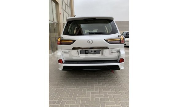 Buy Import Lexus LX White Car in Import - Dubai in Enga Buy Import Lexus LX White Car in Import - Dubai in Enga