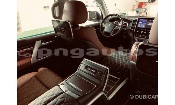 Buy Import Toyota Land Cruiser Black Car in Import - Dubai in Enga Buy Import Toyota Land Cruiser Black Car in Import - Dubai in Enga