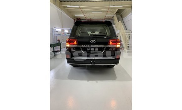 Buy Import Toyota Land Cruiser Black Car in Import - Dubai in Enga Buy Import Toyota Land Cruiser Black Car in Import - Dubai in Enga