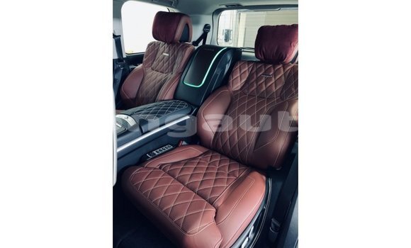 Buy Import Toyota Land Cruiser Black Car in Import - Dubai in Enga Buy Import Toyota Land Cruiser Black Car in Import - Dubai in Enga
