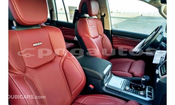 Buy Import Toyota Land Cruiser Black Car in Import - Dubai in Enga Buy Import Toyota Land Cruiser Black Car in Import - Dubai in Enga