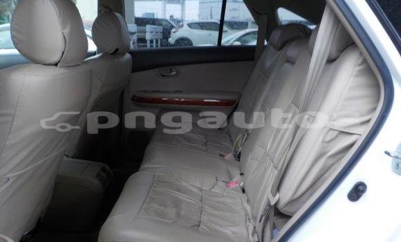 Buy Import Toyota Harrier White Car in Port Moresby in National Capital District Buy Import Toyota Harrier White Car in Port Moresby in National Capital District