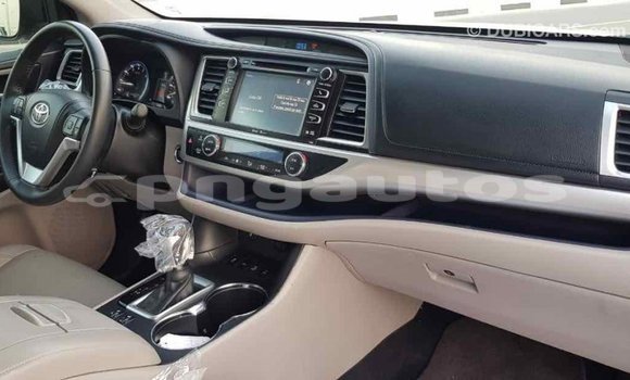 Buy Import Toyota Highlander Black Car in Import - Dubai in Enga Buy Import Toyota Highlander Black Car in Import - Dubai in Enga
