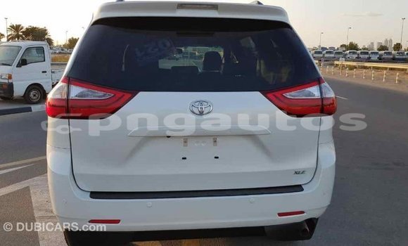 Buy Import Toyota Sienna White Car in Import - Dubai in Enga Buy Import Toyota Sienna White Car in Import - Dubai in Enga