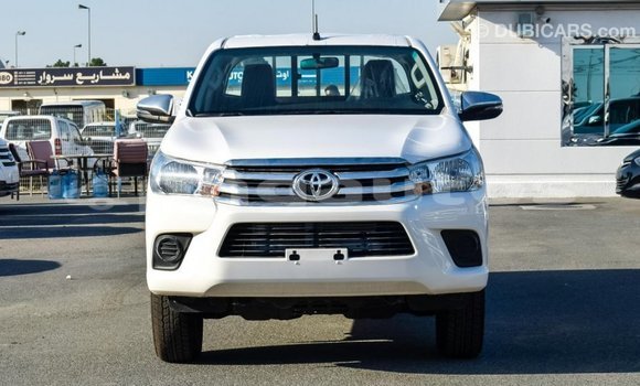 Buy Import Toyota Hilux White Car in Import - Dubai in Enga Buy Import Toyota Hilux White Car in Import - Dubai in Enga