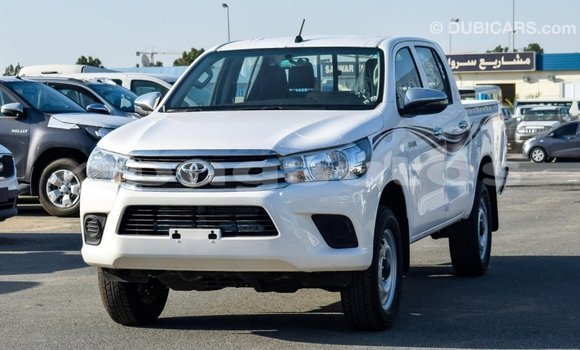 Buy Import Toyota Hilux White Car in Import - Dubai in Enga Buy Import Toyota Hilux White Car in Import - Dubai in Enga