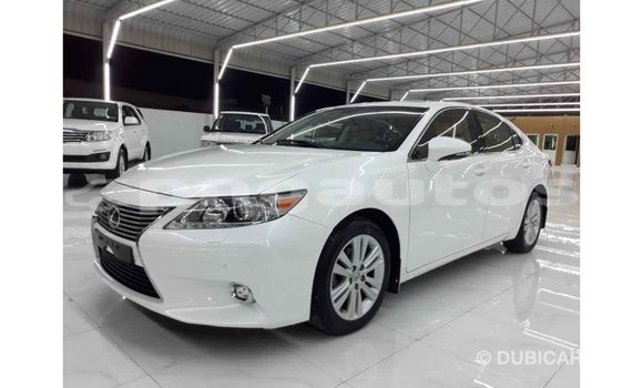 Buy Import Lexus ES White Car in Import - Dubai in Enga Buy Import Lexus ES White Car in Import - Dubai in Enga