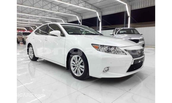 Buy Import Lexus ES White Car in Import - Dubai in Enga Buy Import Lexus ES White Car in Import - Dubai in Enga